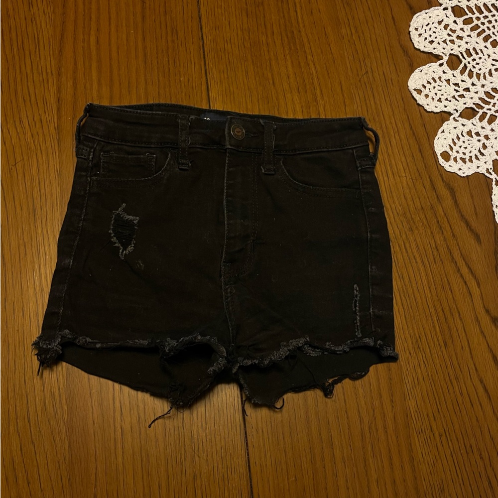 Hollister Black Demin Distressed Short Shorts Size 24 Waist